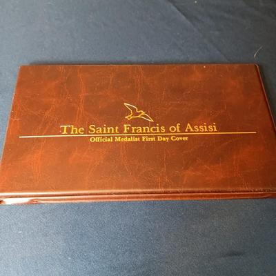 1000's OF FIRST DAY ISSUES & STAMPS (3)