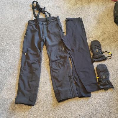 Women's Marmot Windstopper Pants (L), Burton Mittens and Polartec Insulated Pants (GB1-KD)