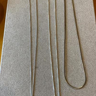 3 Sterling chains
