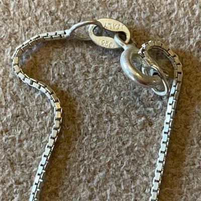 3 Sterling chains