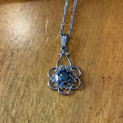 Thin 10k chain, small pendant & large Chinese dragon pendant