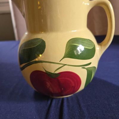 Watt 16 oz Apple Pitcher