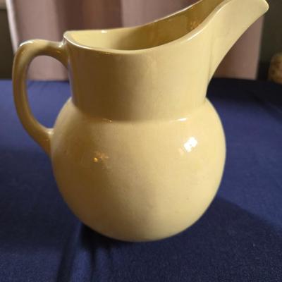 Watt 16 oz Apple Pitcher