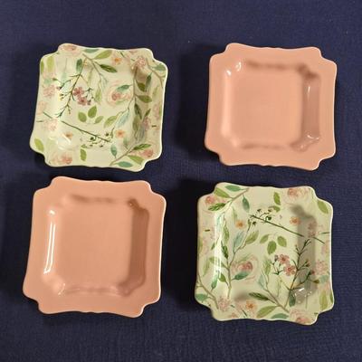 New Box of Dessert Plates