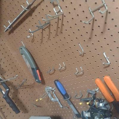 Entire Contents of Tools (Excludes Peg Board) See all Pictures