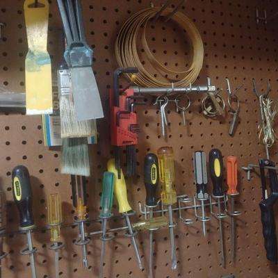 Entire Contents of Tools (Excludes Peg Board) See all Pictures