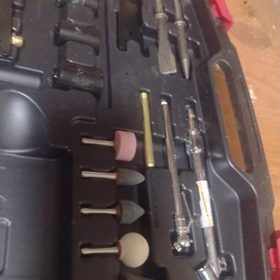 Pnuematic Impact Wrench and Air Tool Kit