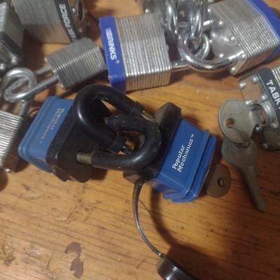 Collection of Padlocks and Keys (See all Pictures)