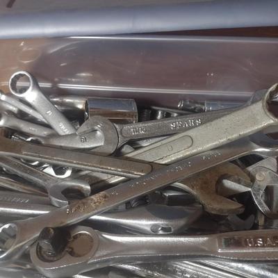 Assortment of Hand Wrenches and Sockets (See all Pictures)