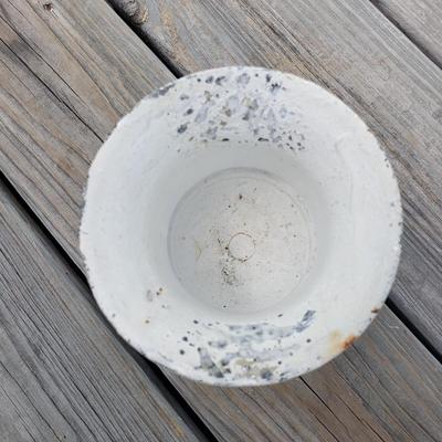 Six Metal Planters (L-KD)