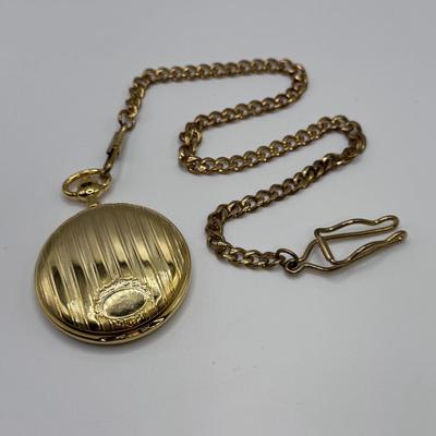 Waltham Quartz Gold-Tone Pocket Watch (ST-DZ)