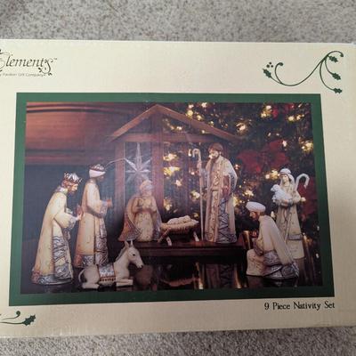 Elements By Pavilion 9 Piece Nativity Set (LR)