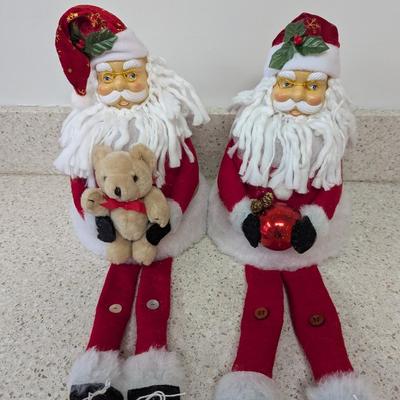 Santa Mantel Displays