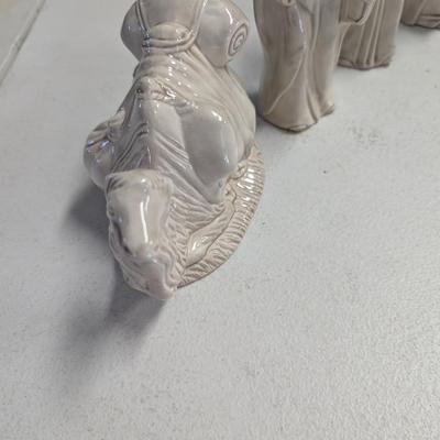 Hand Made Ceramic Nativity Scene (G)