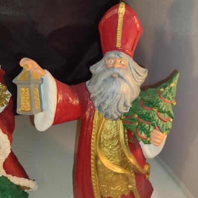 Collection of Santa Figurines (Set #1)