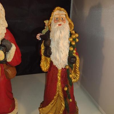 Collection of Santa Figurines (Set #2)