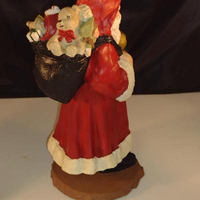 Collection of Santa Figurines (Set #4)