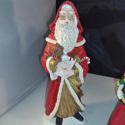Collection of Santa Figurines (Set #8)