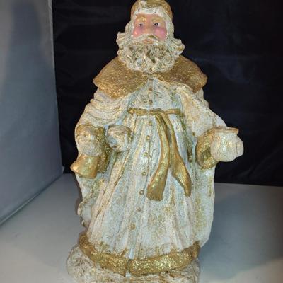 Collection of Santa Figurines (Set #9)