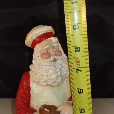 Collection of Santa Figurines (Set #13)