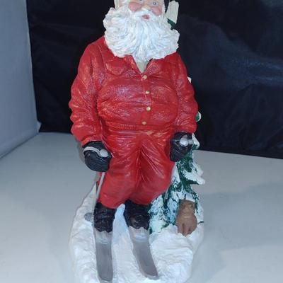 Collection of Santa Figurines (Set #14)