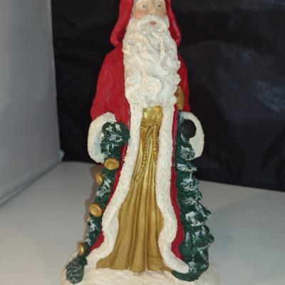 Collection of Santa Figurines (Set #14)