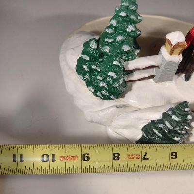 Tampa Bay Mold Co. Two Piece Ceramic Light Up Winter Decoration