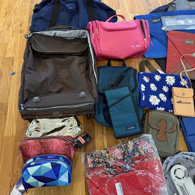 Travel Helpers Galore with Eagle Creek & LL Bean (GB1-BM)
