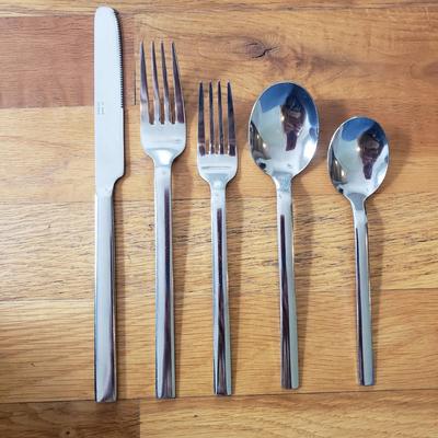 Stainless Silverware Set and Organizer (K-KD)