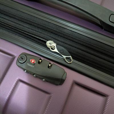 Samsonite Hard Shell Rolling Suit Cases