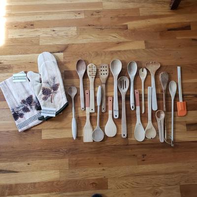 Cephalon, Pampered Chef, Oxo Wooden Spoons and More (L-KD)