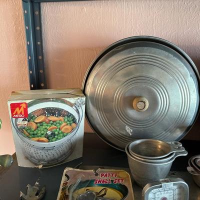 ALUMINUM BAKE WARE AND MORE