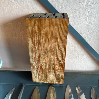 KITCHEN KNIVES, SLICER, THERMOMETERS AND MORE