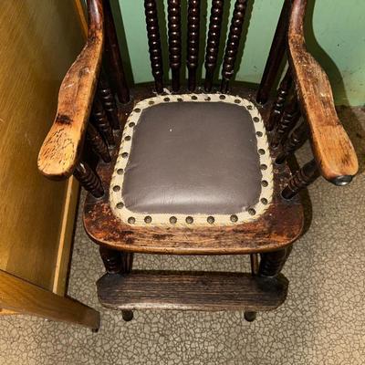 VINTAGE HIGH CHAIR AND BABY CRIB