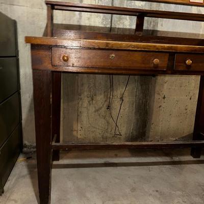 VINTAGE STANDING DESK