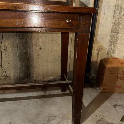 VINTAGE STANDING DESK