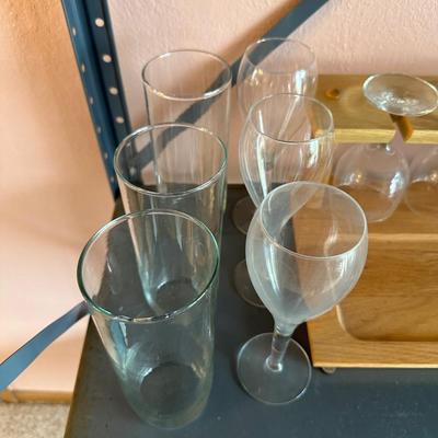 WINE GLASSES, WINE COOLER AND 6 DRINKING GLASSES