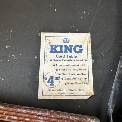 2 CARD TABLES