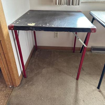 2 CARD TABLES