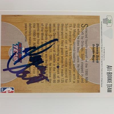 Dennis Scott signed basketball card