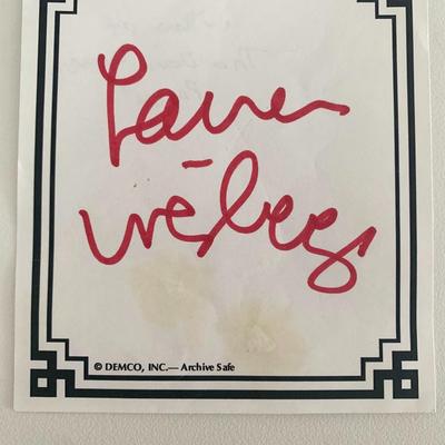 Laura Weisberger original signature