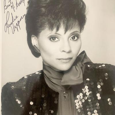 Leslie Uggams signed photo