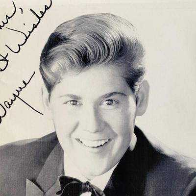 Wayne Newton signed photo
