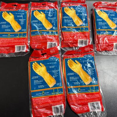 5 pairs of Latex Gloves Yellow SIZE Small NEW in pkg.
