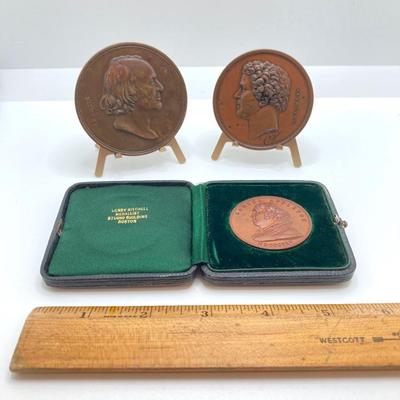 LOT 29: Collection of Metals / Tokens - Louis Agassiz, Joshua Reynolds (Art Union of London) and Henry Mitchell Medalist Studio Building...
