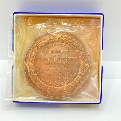 LOT 33: Vintage Collection of Medals / Tokens - Rosa Parks, Abraham Lincoln, American Numismatic Association and More