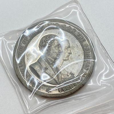 LOT 35: Vintage / Antique Tokens / Medals - S. Plimsoll Coffin Ship, Prince of Wales / Princess Alexandra and Earls Court Gigantic Wheel
