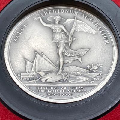 LOT 36: Collection Vintage Medals / Tokens - American Revolution Bicentennial, First Continental Congress, Franklin Institute, Capitol...