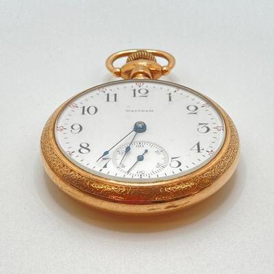 LOT 41: Vintage Waltham Pocket Watch