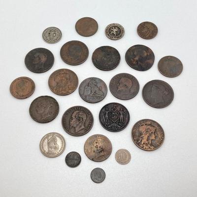 LOT 43: Vintage / Antique Coins / Tokens